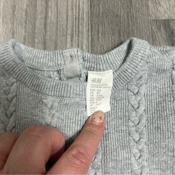 H&M Girls Gray Cozy Cable Knit Sweater and Legging Set 4T - Picture 6 of 7